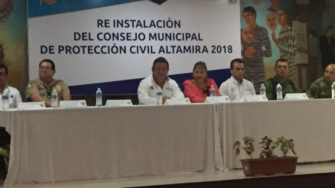 Atentos ante el embate de huracanes