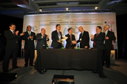 Los presidentes del Clúster Minero de Guerrero acuerdan colaboración minera