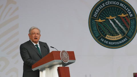 Se lleva a cabo el tradicional Desfile Militar en el Zócalo de la CDMX 