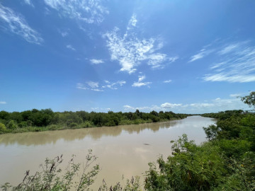 Se espera crecimiento del nivel del Río Bravo, por lluvias en la región 
