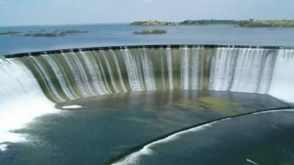 UAT organiza Festival Folclórico