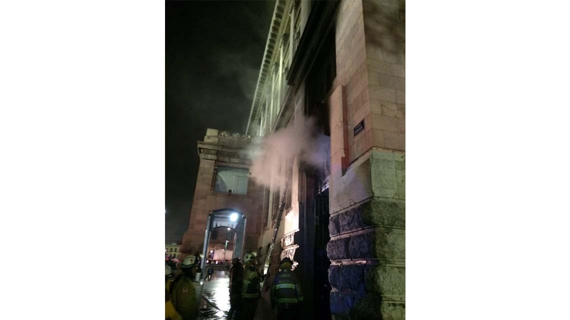 Registran incendio en Bellas Artes