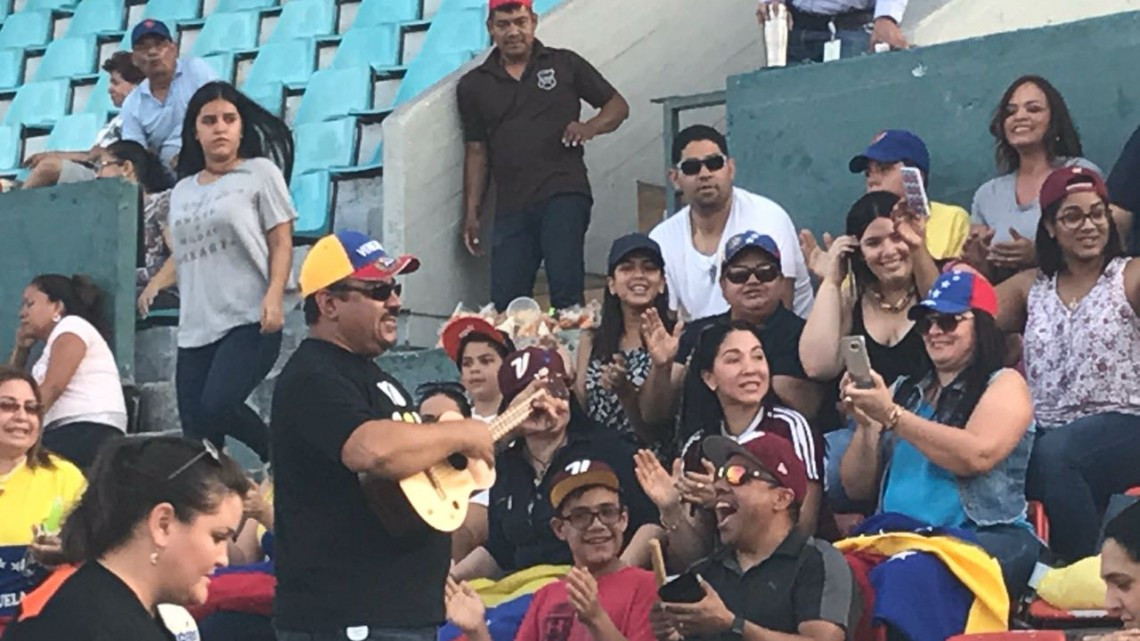 Venezuela pasa a la final de la serie Latinoamericana de Béisbol 2017 