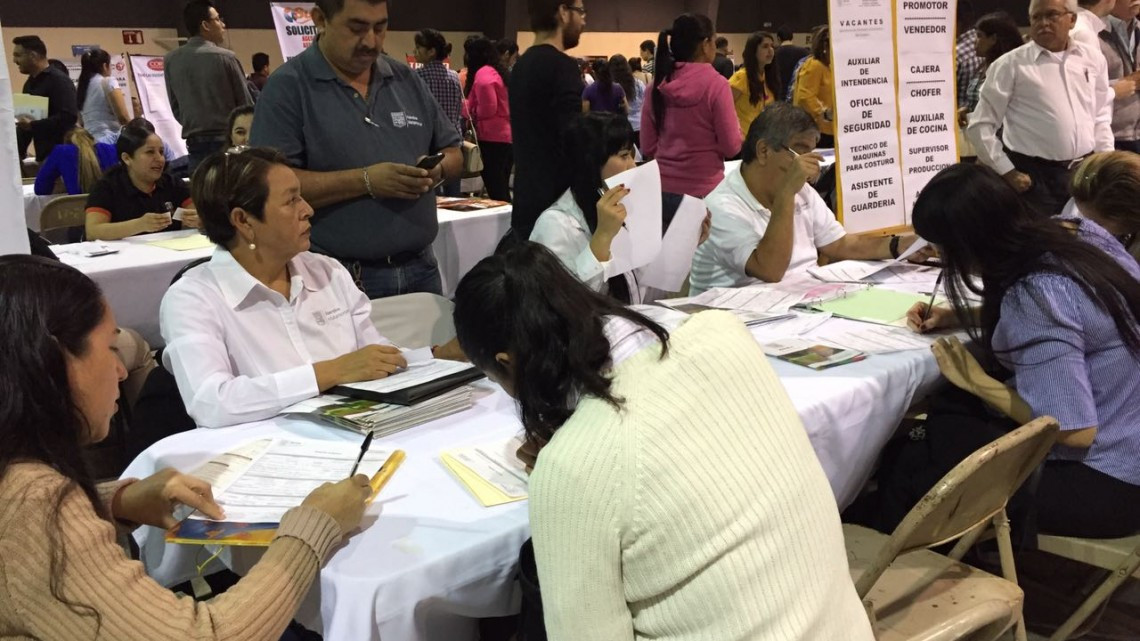Ofertan más de 2 mil empleos en Matamoros