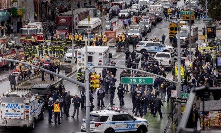 Descarta SRE mexicanos afectados por atentado en Metro de NY
