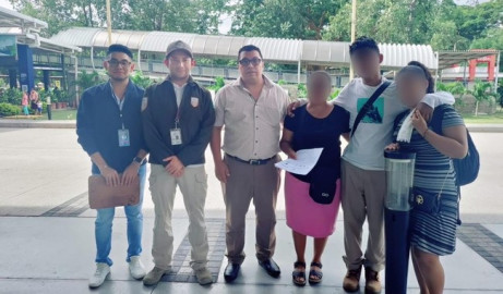 Joven migrante de El Salvador regresa con su familia; fue reportado como extraviado hace tres meses