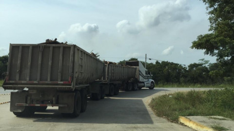 Se buscan recursos económicos para rehabilitar la avenida de la industria