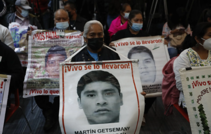 Actitud de titular de FGR en caso Ayotzinapa ha sido de colaboración: AMLO