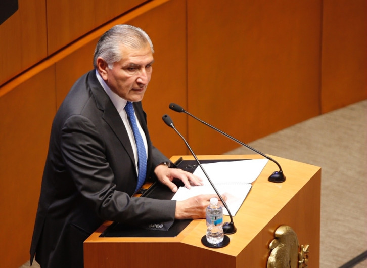 Adán Augusto acusa al expresidente Felipe Calderón de tráfico de armas 