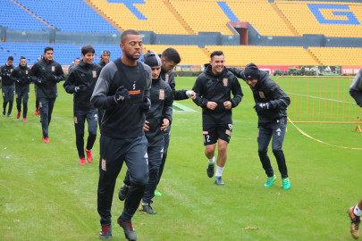 Inicia Tigres entrenamientos sin  'Tuca'