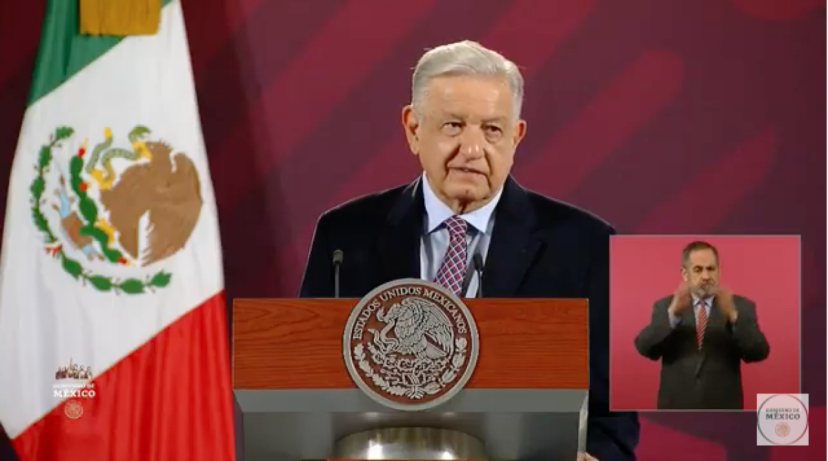 Analiza AMLO vetar reforma para gastos de publicidad en estados
