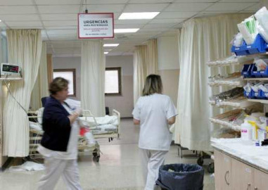 Joven rocía gasolina y quema a su pareja 