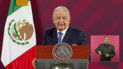 Marcelo Ebrard tiene derecho a realizar denuncias sobre proceso interno de Morena: AMLO