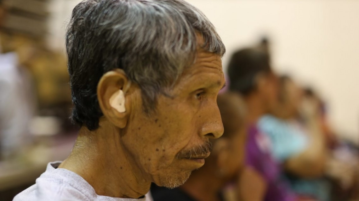 DIF Tamaulipas entrega lentes graduados y aparatos auditivos