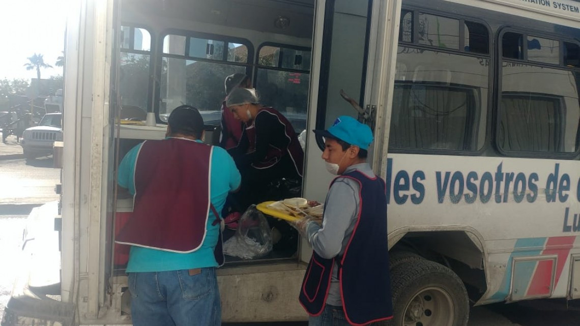 Reparte Alianza Cristiana, más de mil platillos al día