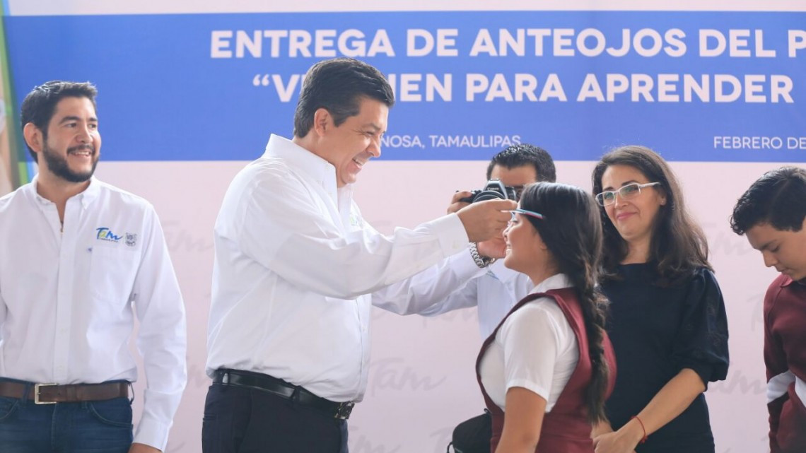 Apoyos en beneficio de reynosenses son entregados