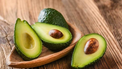 ¿Vuela? Kilo de aguacate se vende hasta en 140 pesos