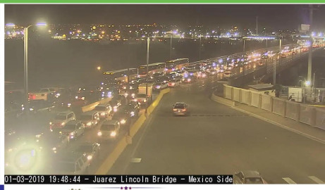 Saturan puentes internacionales en la frontera tamaulipeca