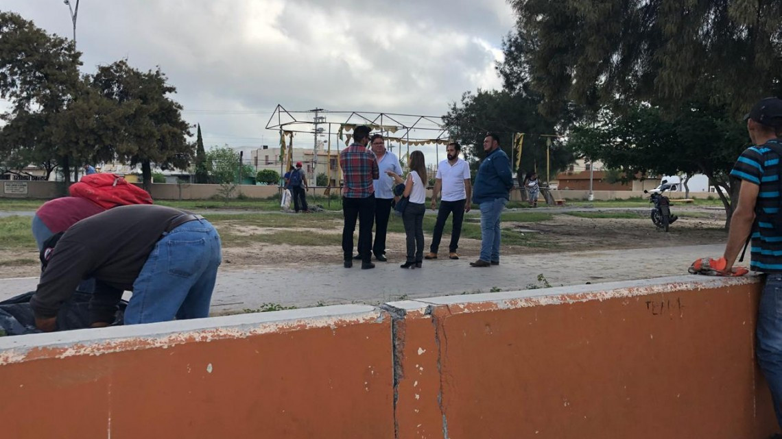 Desalojan a comerciantes del parque Periférico 