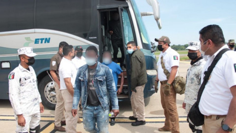 México inicia retorno de migrantes a Haití