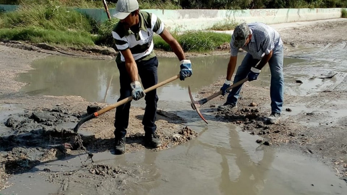 Limpieza en drenajes de la Constitución