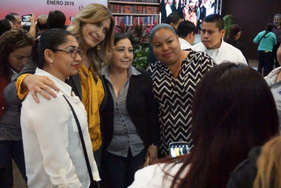 Promueve Alcaldesa inscripción a Prepa en Línea