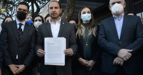 Presenta PAN denuncia ante la FGR contra hijo de AMLO por corrupción y tráfico de influencias