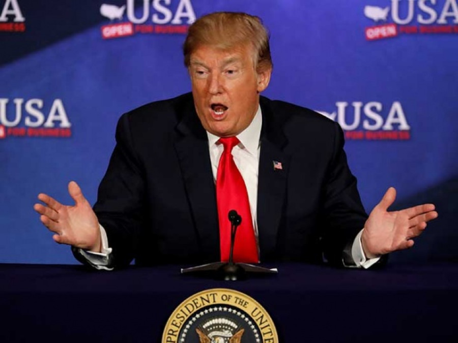 Busca Trump apegarse a Quinta Enmienda y evadir declaración por "Rusiagate"