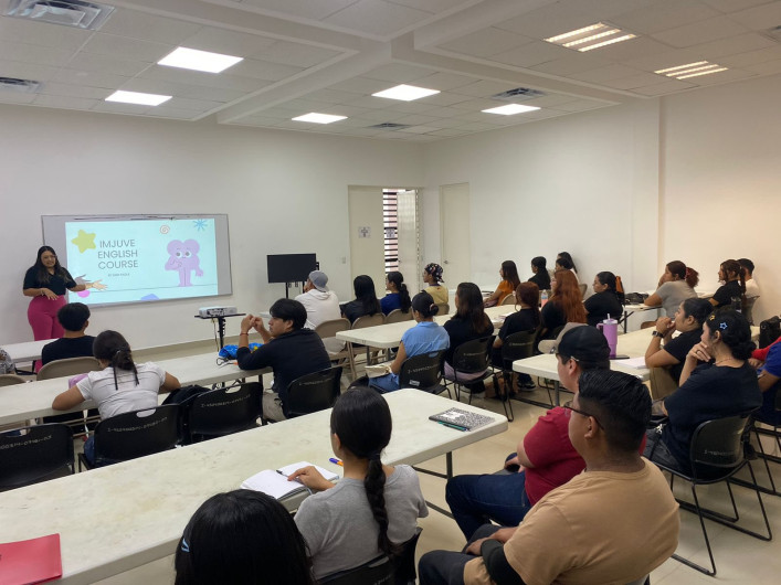 Invita Gobierno de NLD a Cursos de Inglés para jóvenes