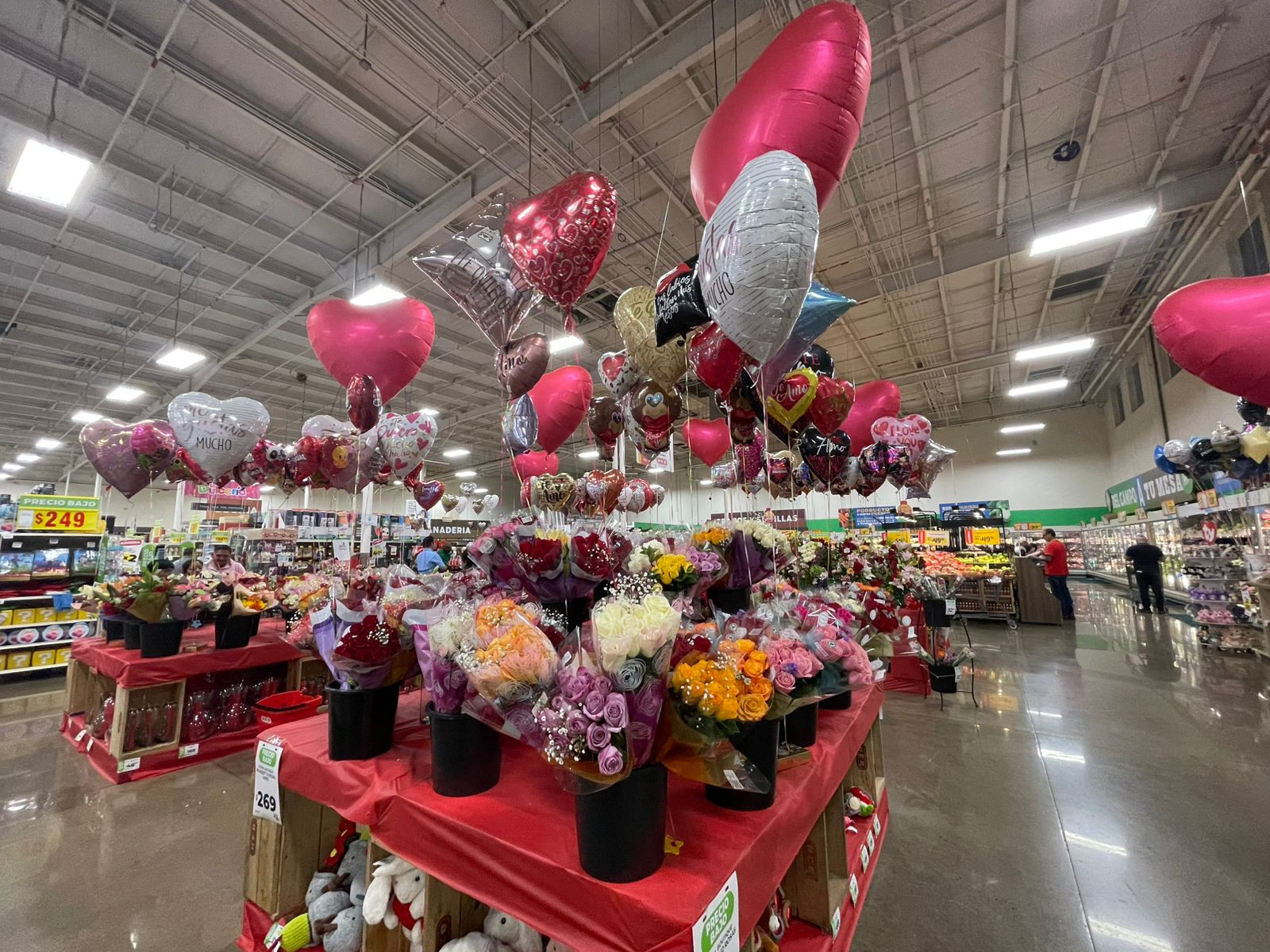 Prevé aumento del 30% en ventas por Día del Amor y la Amistad