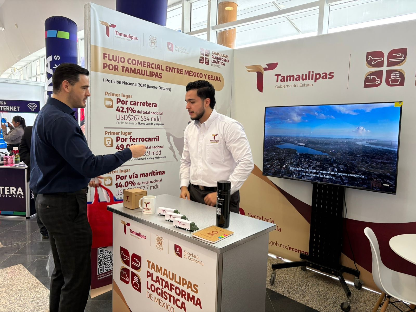 Inauguran en Nuevo Laredo la Primera Cumbre Logística 2026