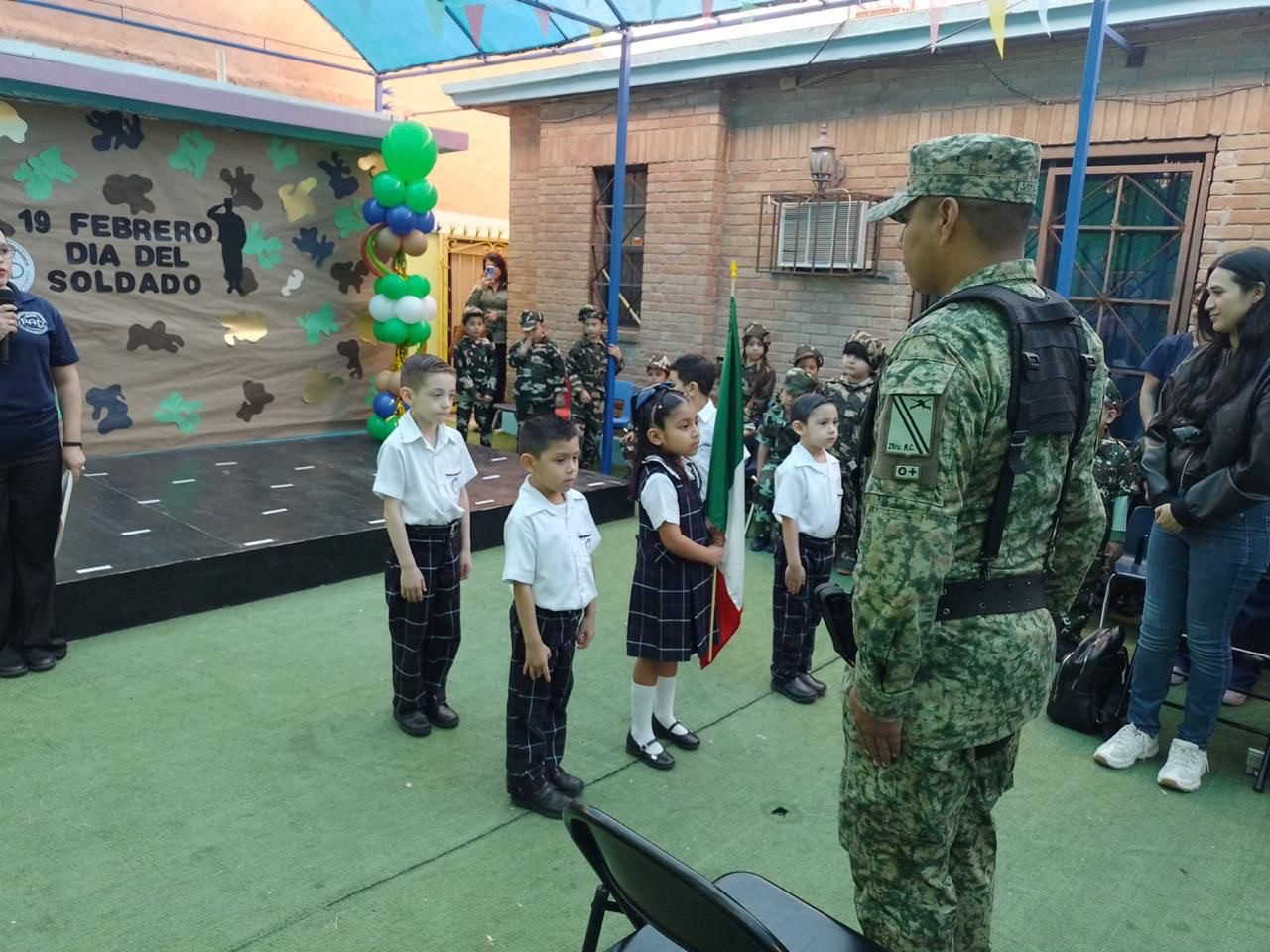 El 29/o. Regimiento de Caballería celebra el Día del Ejército con la Niñez