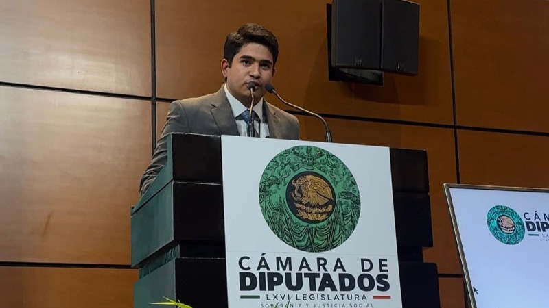 Joven reynosense presenta en la Cámara de Diputados una reforma para proteger a menores en situación de calle