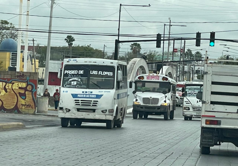 Detectan irregularidades en unidades de transporte público; 10 siguen sin cumplir