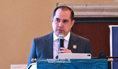 Participa secretario de Finanzas en encuentro rotario y destaca saneamiento financiero de Tamaulipas
