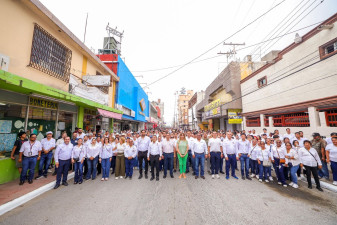 Acompañó la senadora Maki Ortiz a 20 mil trabajadores de Reynosa en su desfile del 1 de Mayo