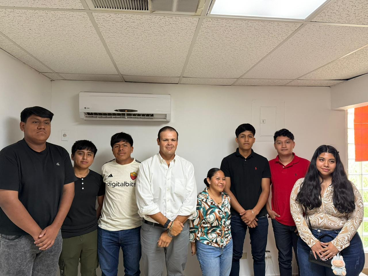 Usuarios y transporte público se unen vía WhatsApp para optimizar el servicio en Nuevo Laredo