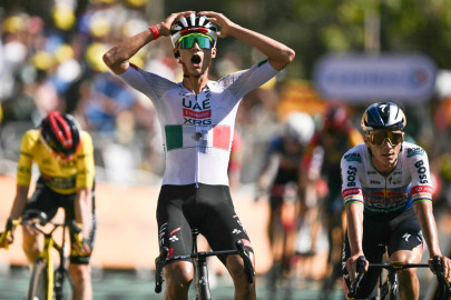 ¡Historico! Isaac del Toro gana la segunda etapa del Tour de Francia