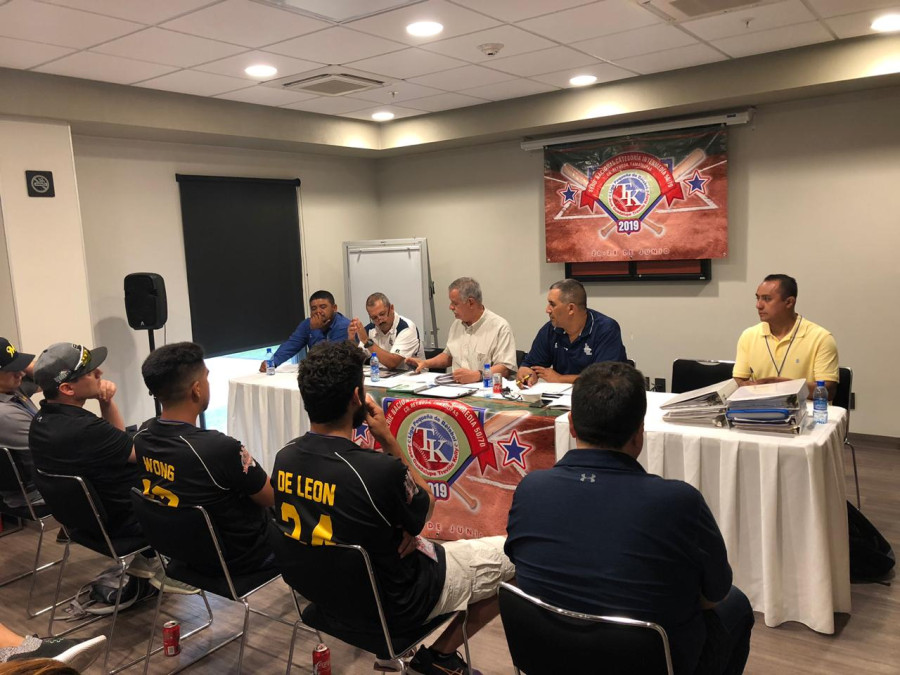 Inicia Serie Nacional de Beisbol Infantil en Reynosa