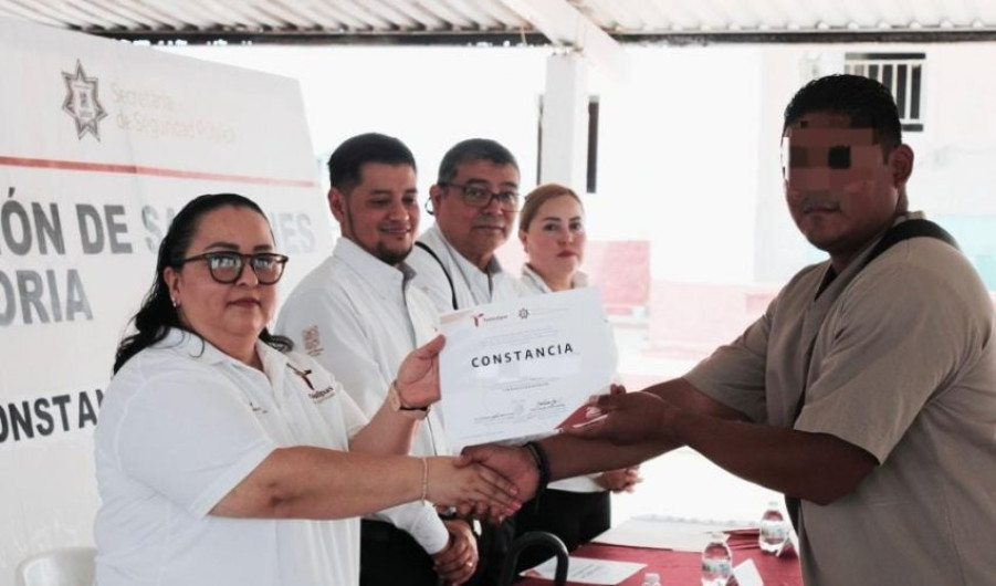 Reciben PPLs constancias por capacitaciones y actividades culturales realizadas en primer semestre de 2025