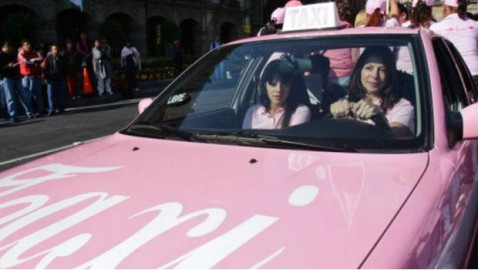 Habrá taxis rosas en Coahuila