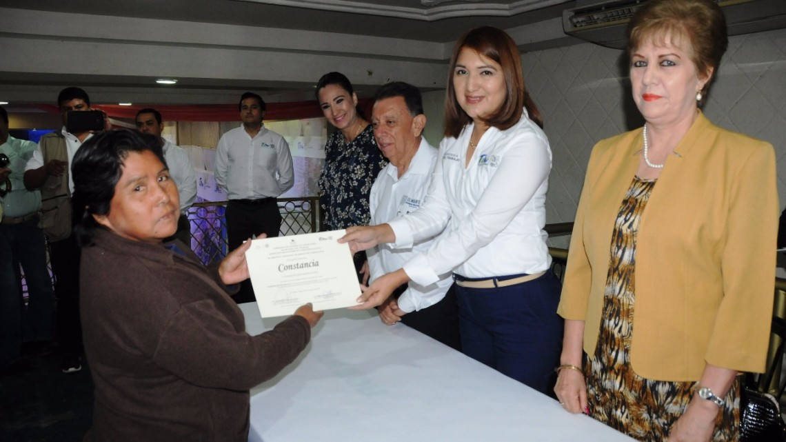 Celebran en Mante Primera Feria de Empleo