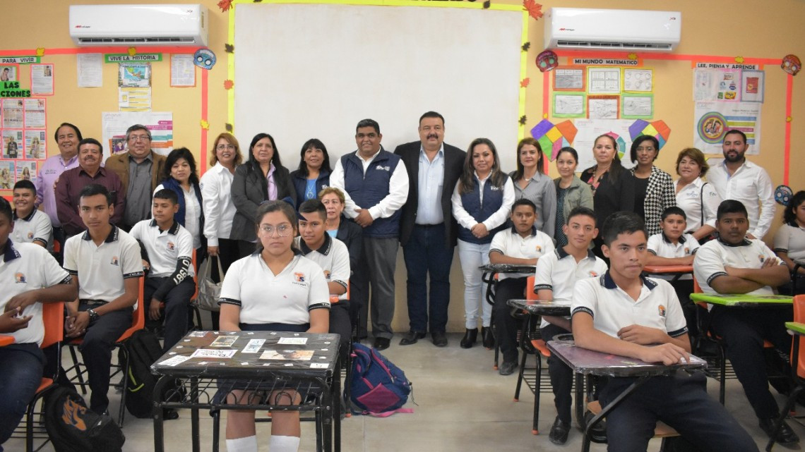 Suman esfuerzos para beneficio de estudiantes Riobravenses