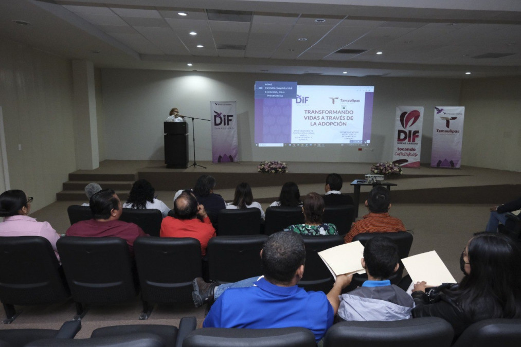 Realizan primer encuentro Padres del Alma para fortalecer relación de familias adoptivas 