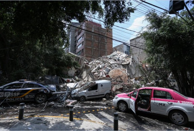 Aumenta a 331 la cifra de muertos tras terremoto