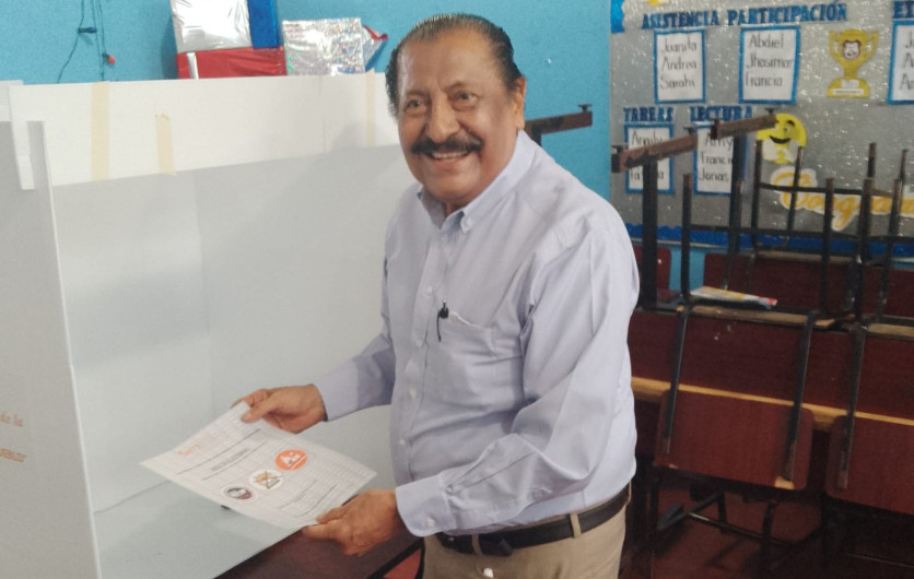 Repetiría Arnulfo Rodríguez en la selección 30 del SNTE