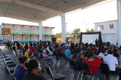 Lleva Municipio ‘Cine haciendo comunidad’ a Villas de San Miguel