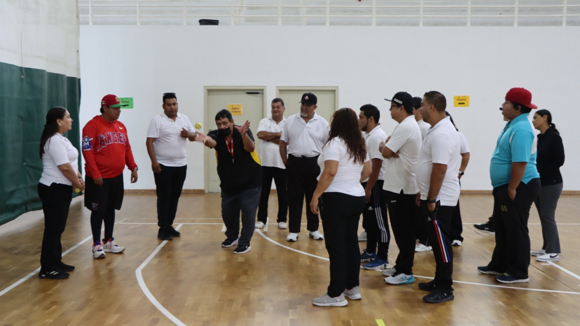 Con el apoyo del Gobierno de Reynosa se realizó el curso de capacitación de Béisbol 5