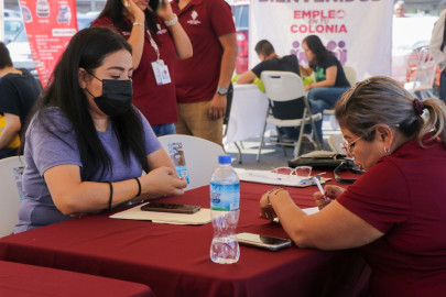 Llegan oportunidades de empleo a colonia Hipódromo 