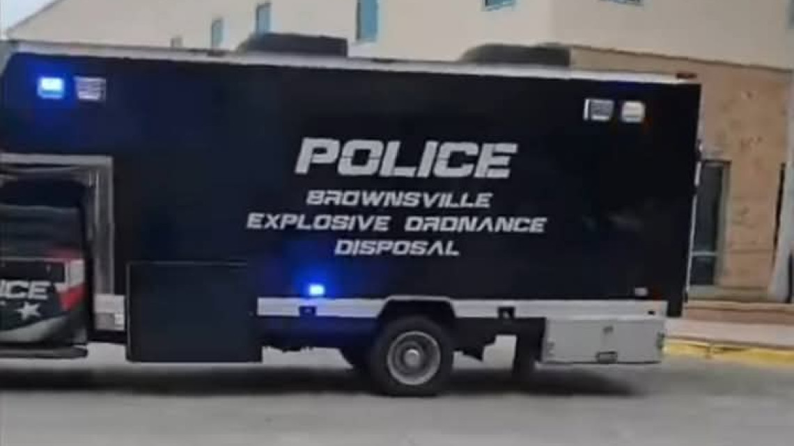 Mujer arrestada por presunta amenaza de bomba en Brownsville